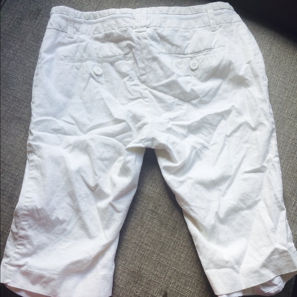 White linen crop pants - Picture 3 of 3